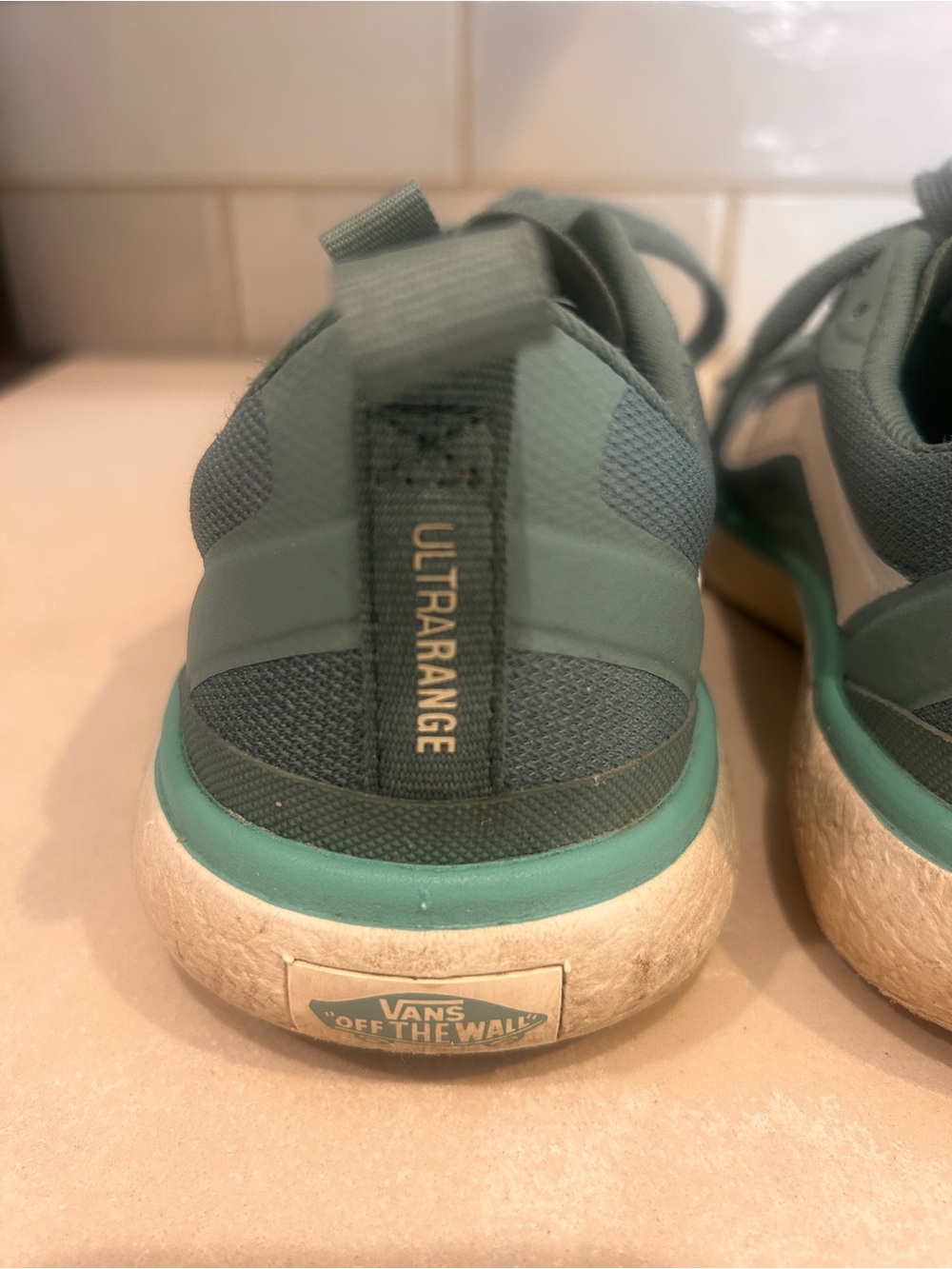 Vans UltraRange Sneakers Women’s 7.5/Men’s 6.0 | Excellent Condition - Picture 7 of 10
